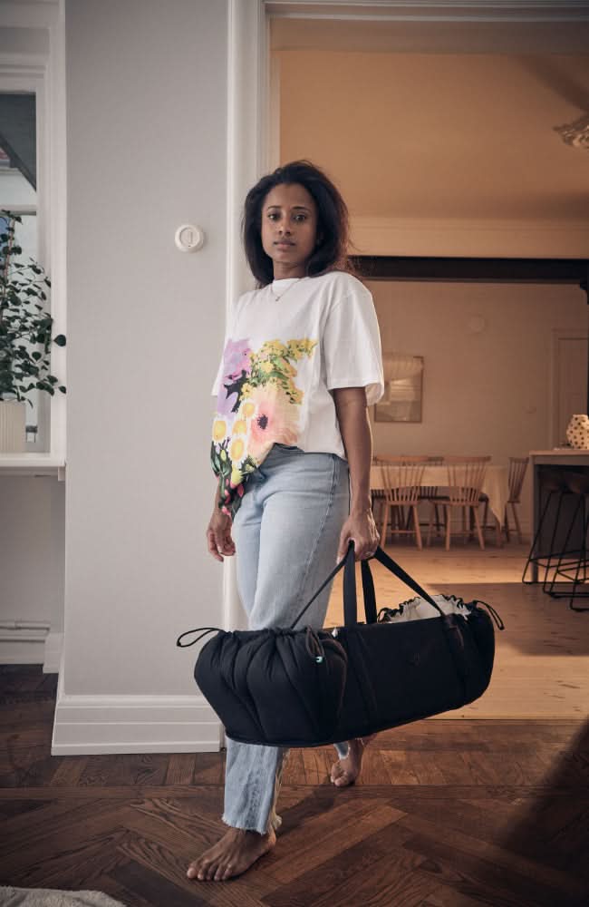 Sleep Carrier Volume X - Black