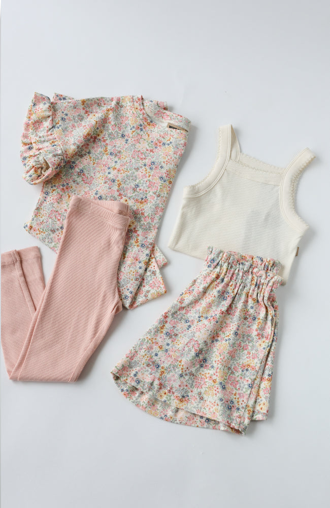Shorts Sandy - Bright Flowers