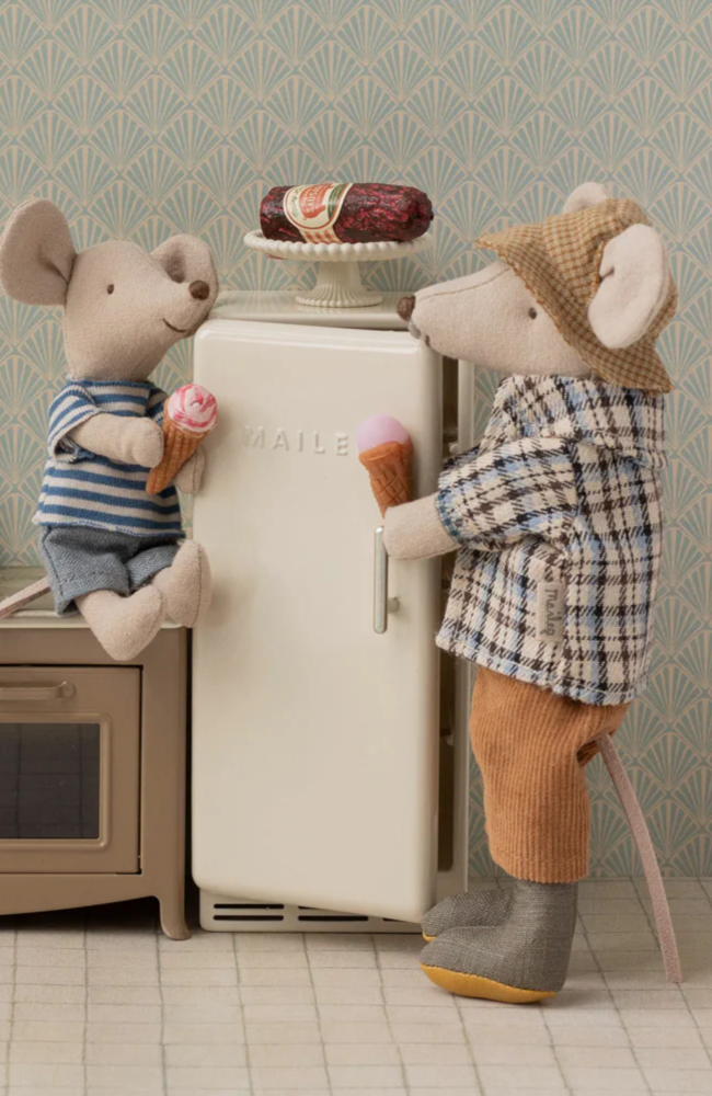 Granddad Mouse