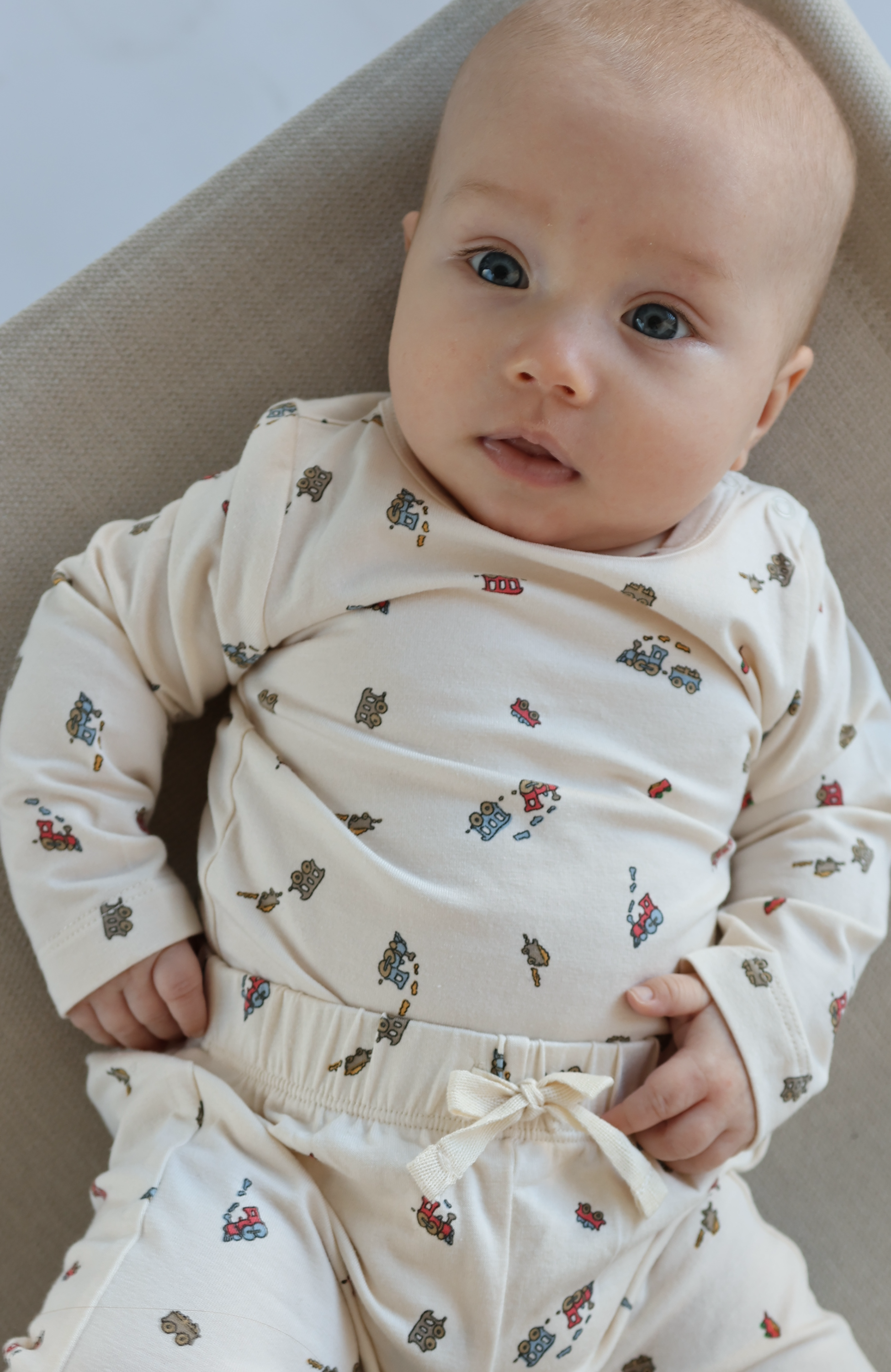 Benedicte Body - Trains