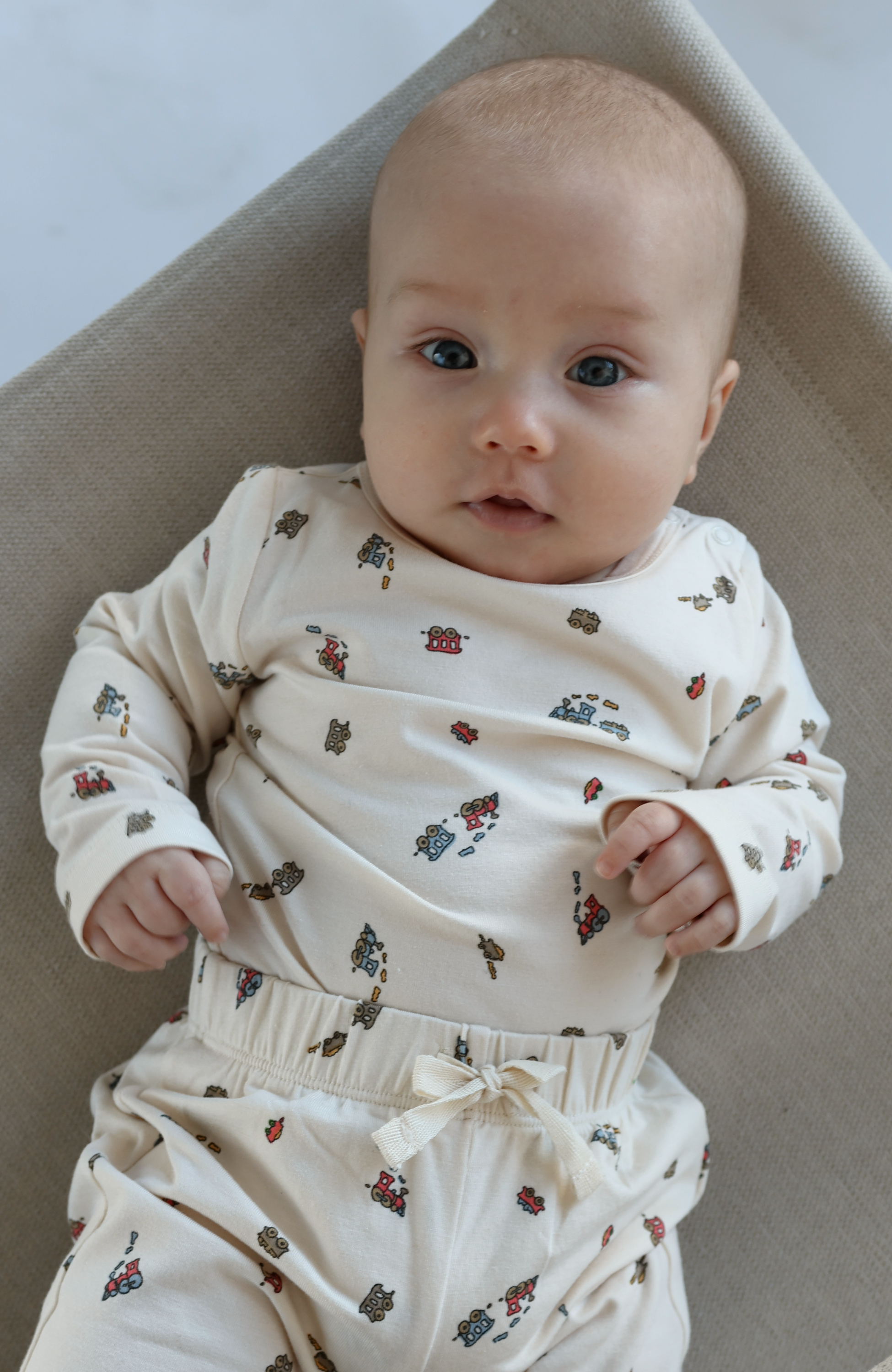 Benedicte Body - Trains