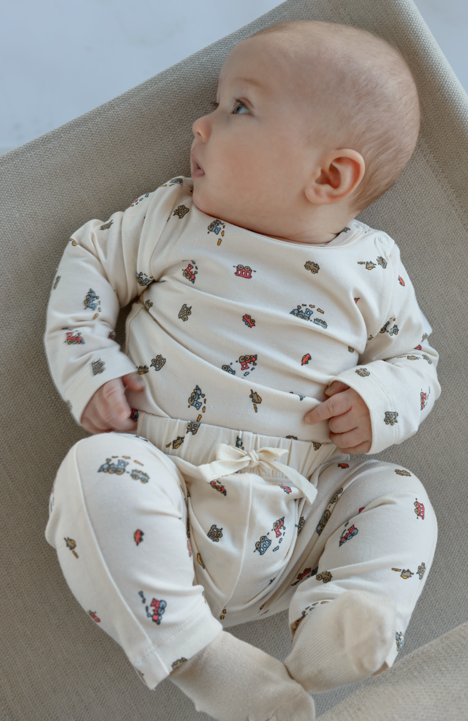 Benedicte Body - Trains