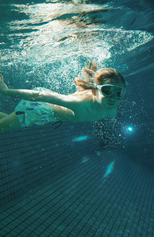 Kerem Swim Goggles - Peppermint / Garden green