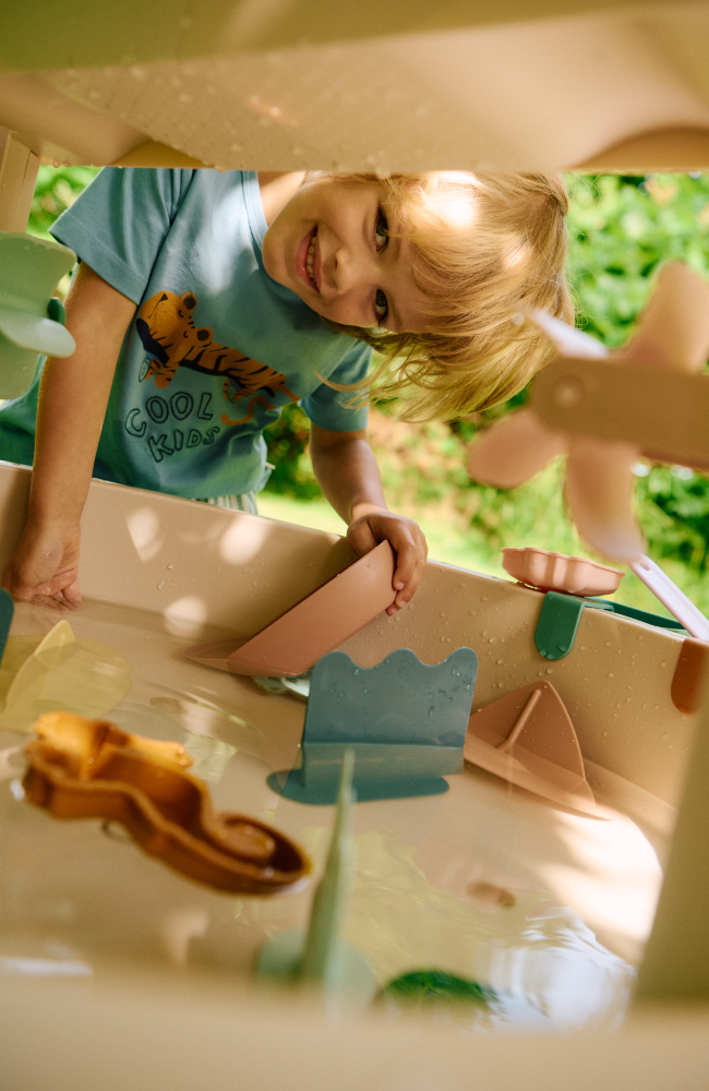 Sepp Activity Table - Sandy multi mix