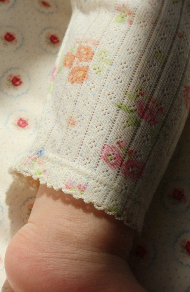 Newborn Minnie Onesie - Nonoka