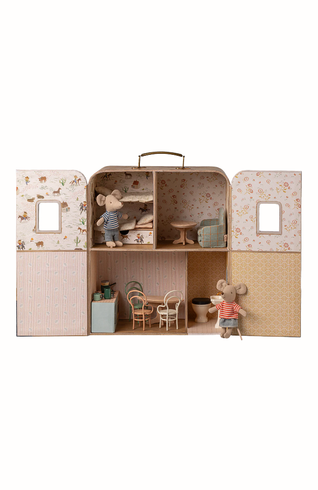 Suit Casa - Little sister and brother mouse