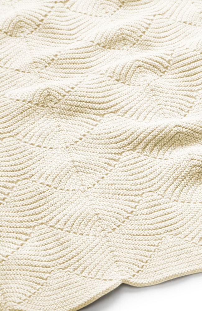 Scallop Knit Throw - Natural