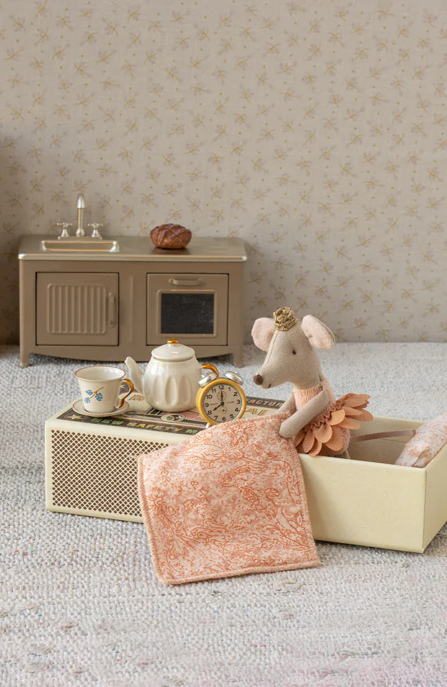 Princess Mouse - Little Sister in Matchbox Pink