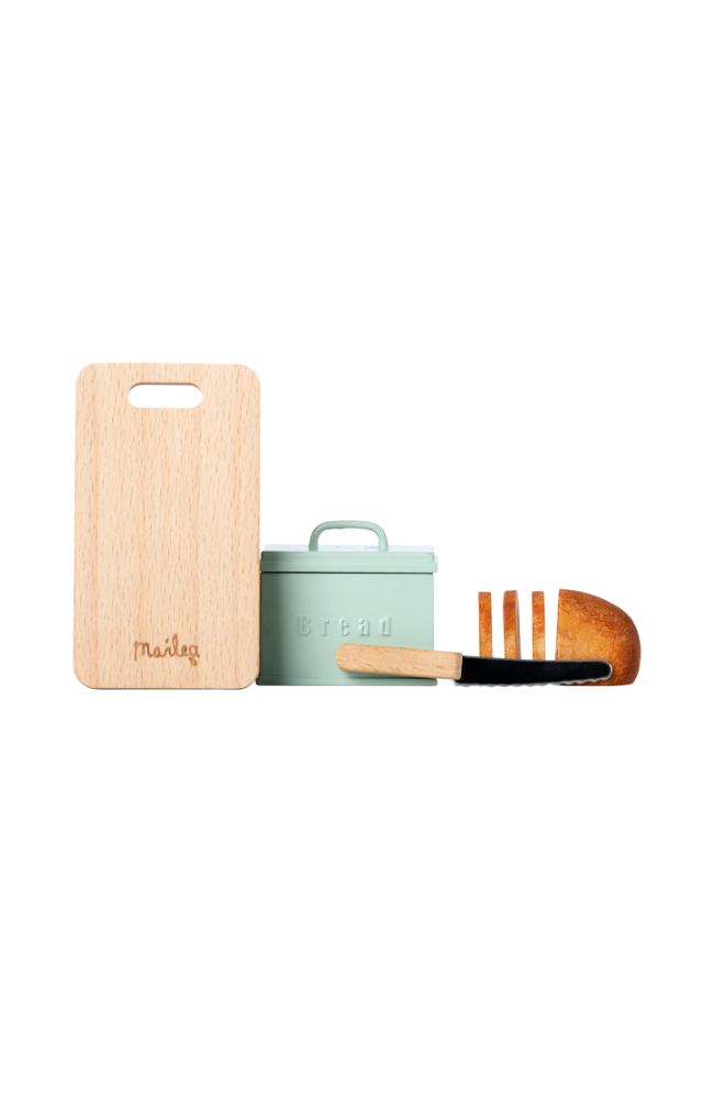 Bread Box W. Utensils