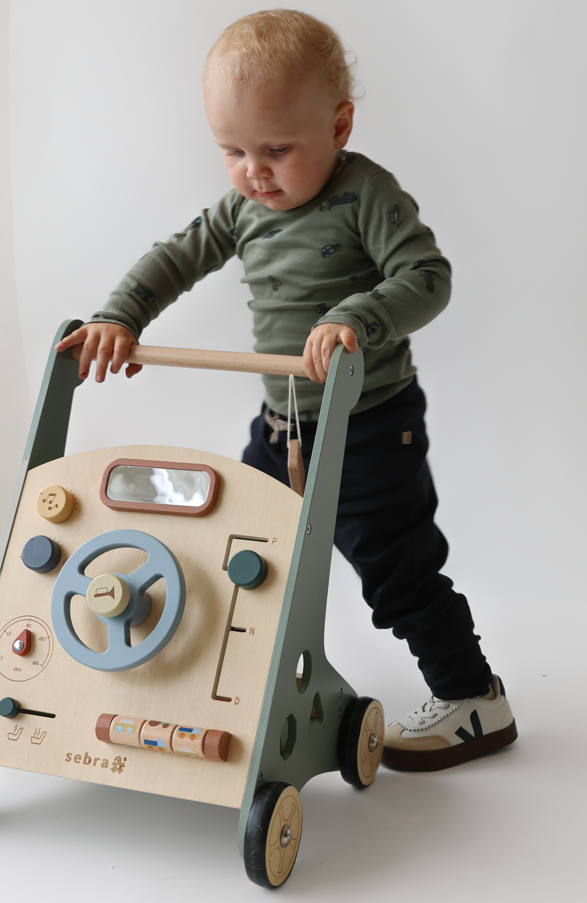 Activity Walker - Car