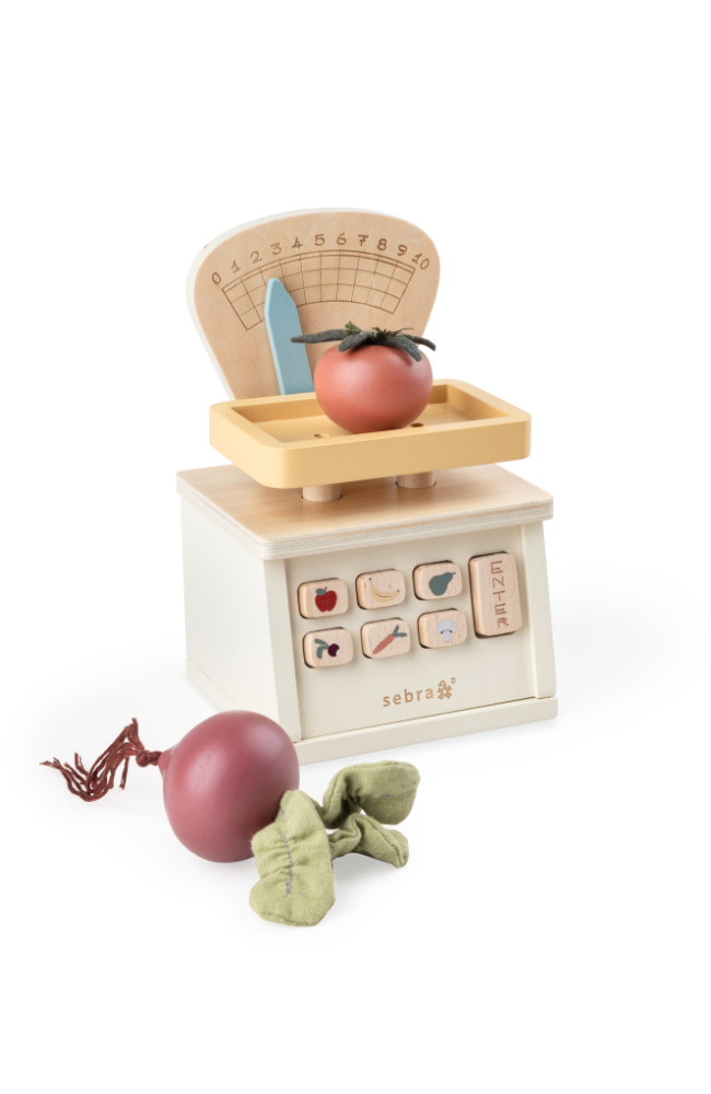 Wooden Store Scale