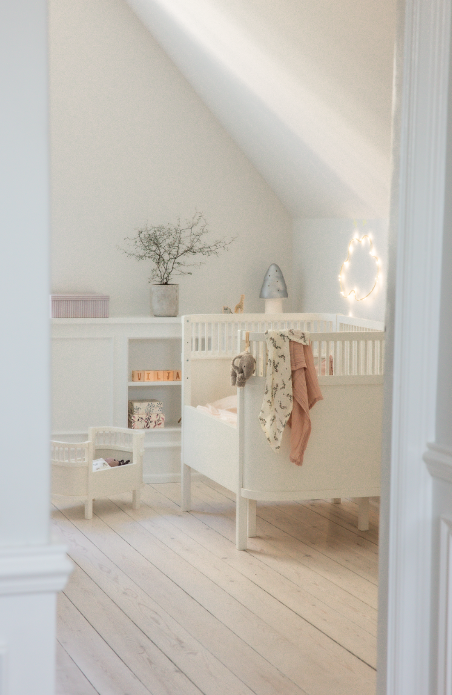 Sebra Bed Baby & Jr. - Classic White