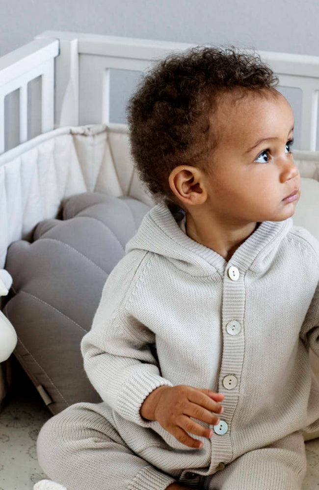 Rúmbeð - Ljós sandur