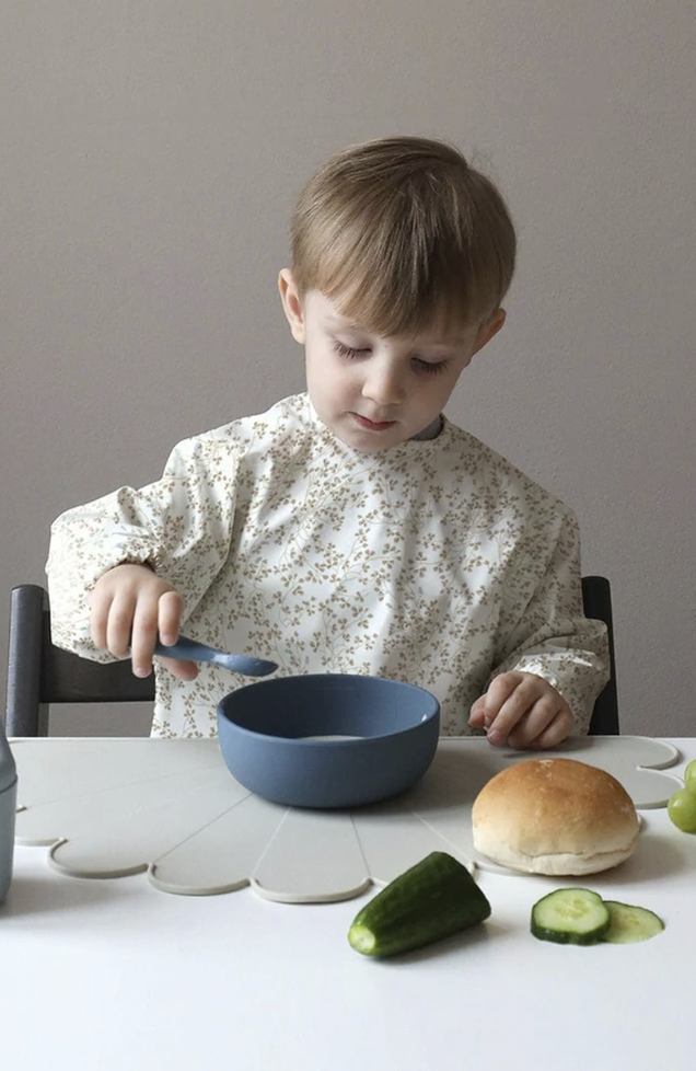 Sleeved Bib - Lierre