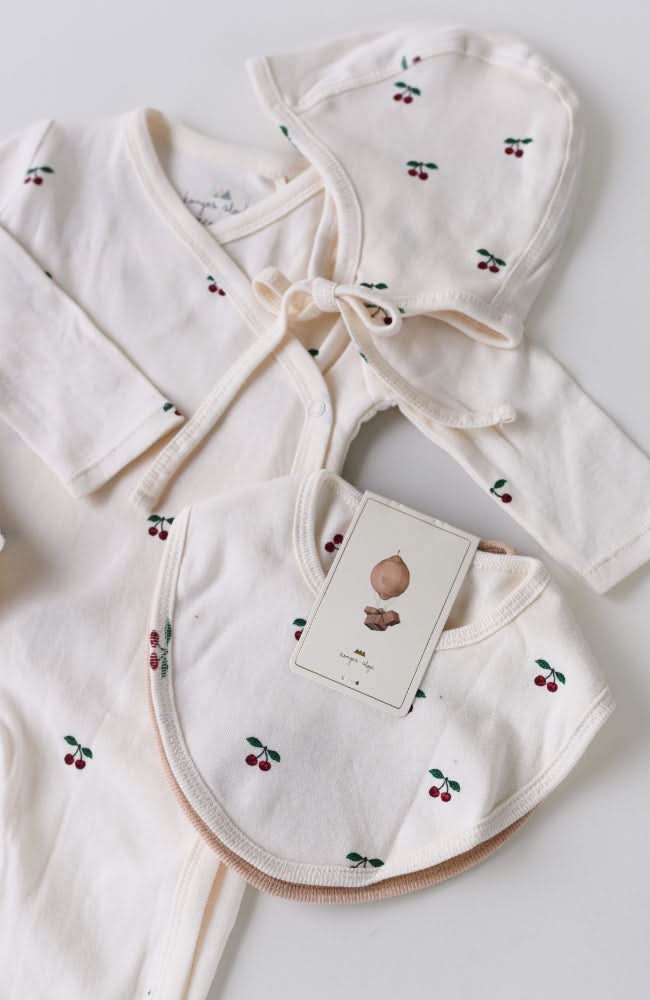 2 Pack Basic Bibs - Cherry