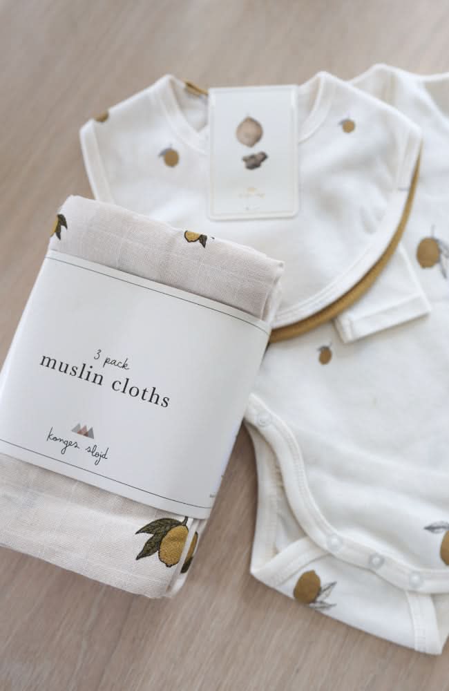 2 Pack Basic Bibs - Lemon