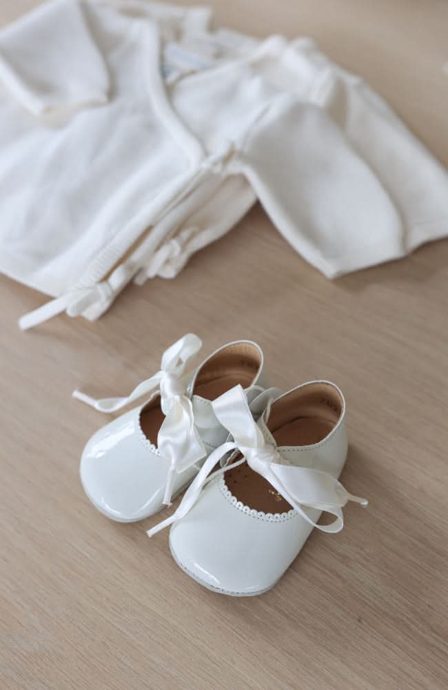 Beginners™ Lace Shoe - Cream Patent