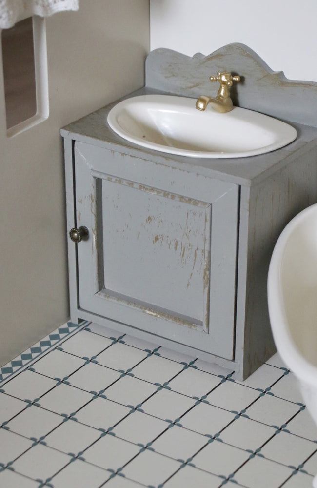 Miniature Bathroom Sink