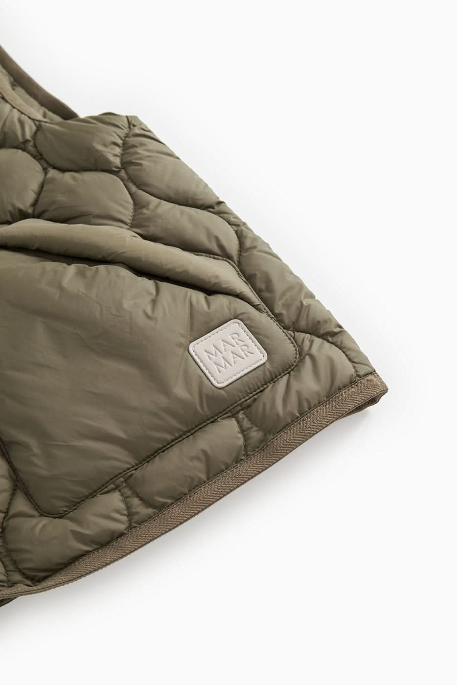 Oris Vest Puffer - Crocodile