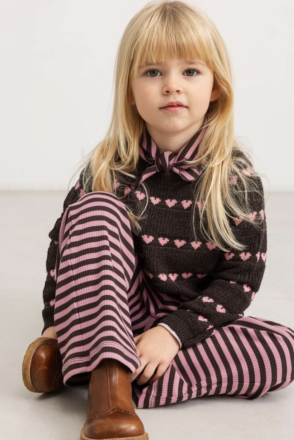 Torin Wool Knit - Rose Frosting Heart