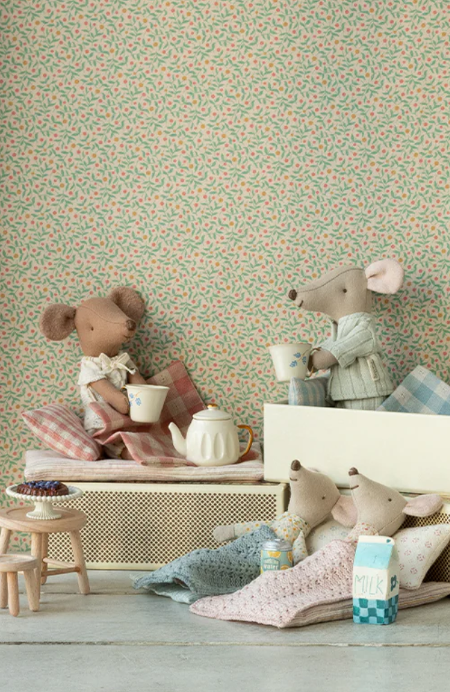 Big Brother Mouse In Matchbox - Light Blue