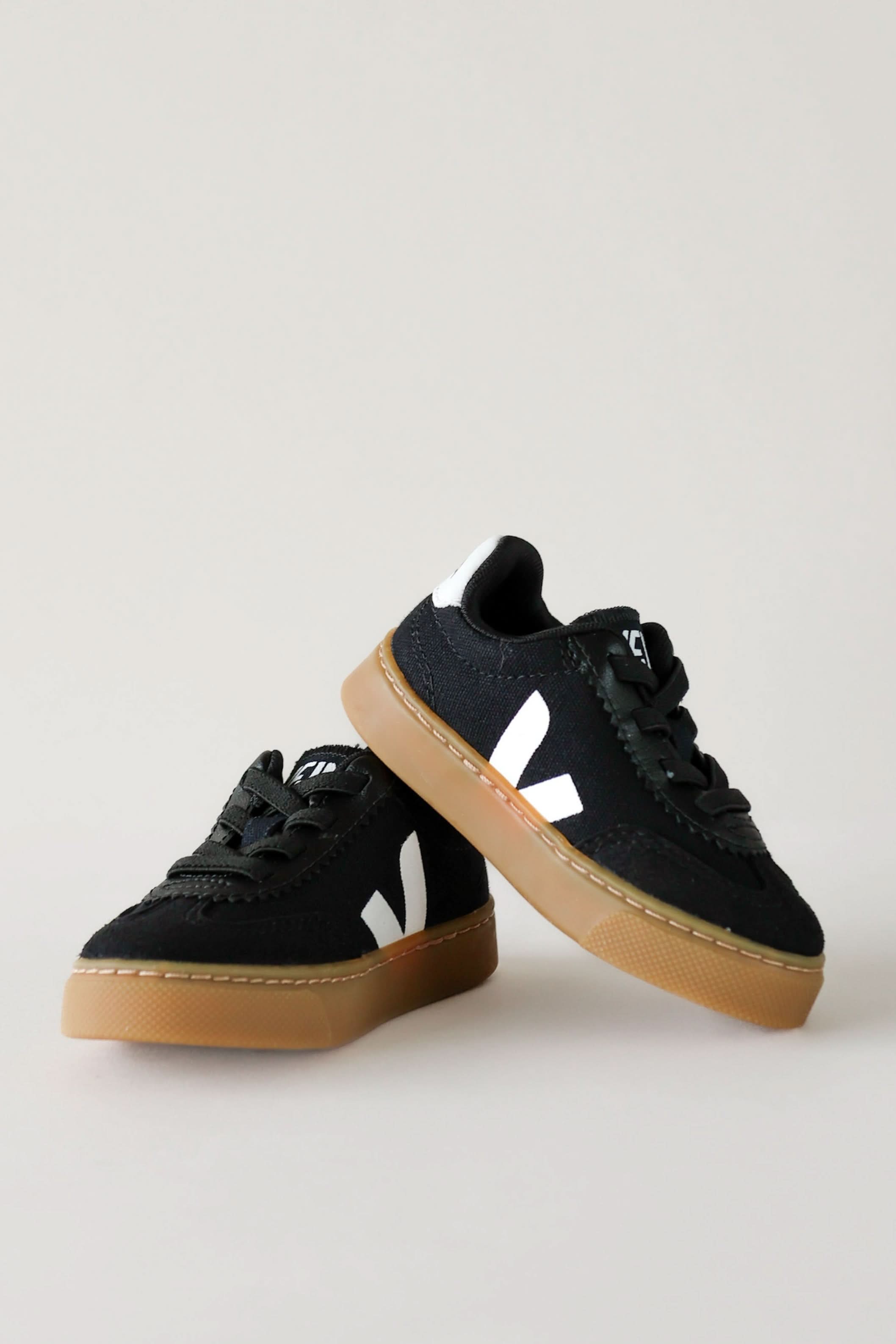 Volley Canvas - Black/White