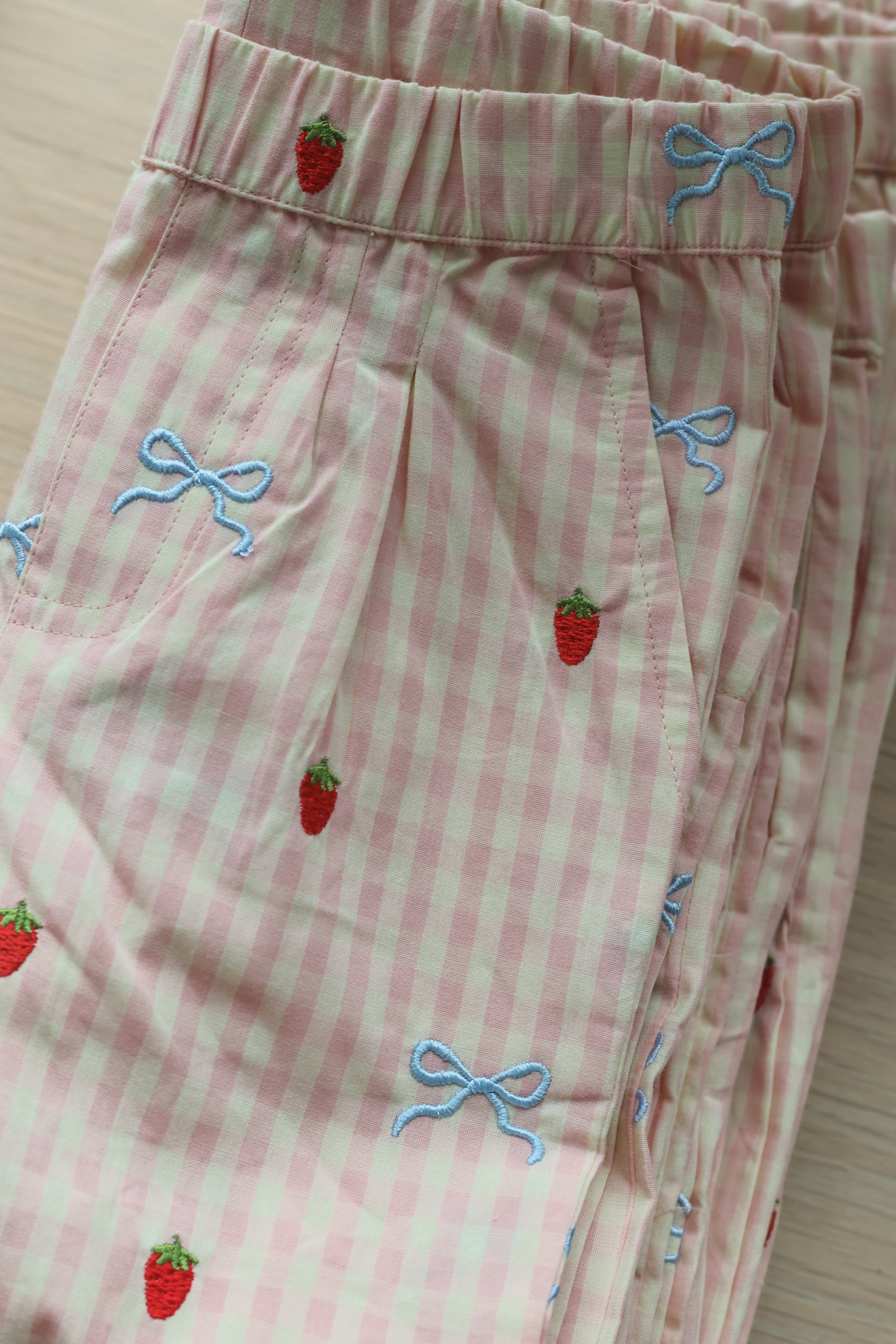 Dolly Bow Pants - Berry/Bow Gingham