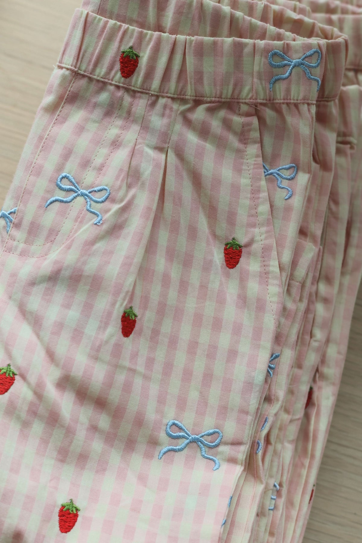 Dolly Bow Pants - Berry/Bow Gingham