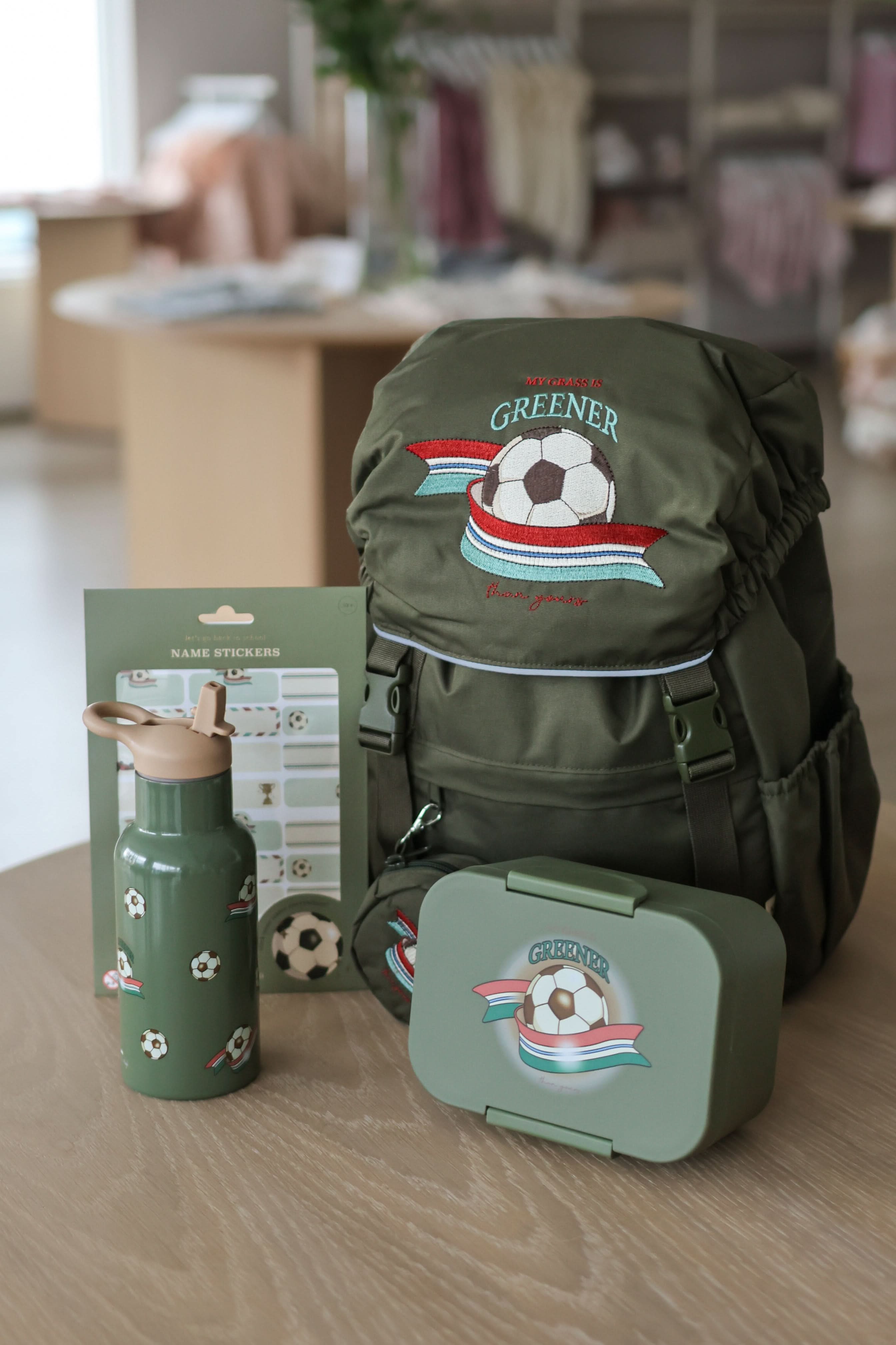 Lunch Box - Green/Kick It