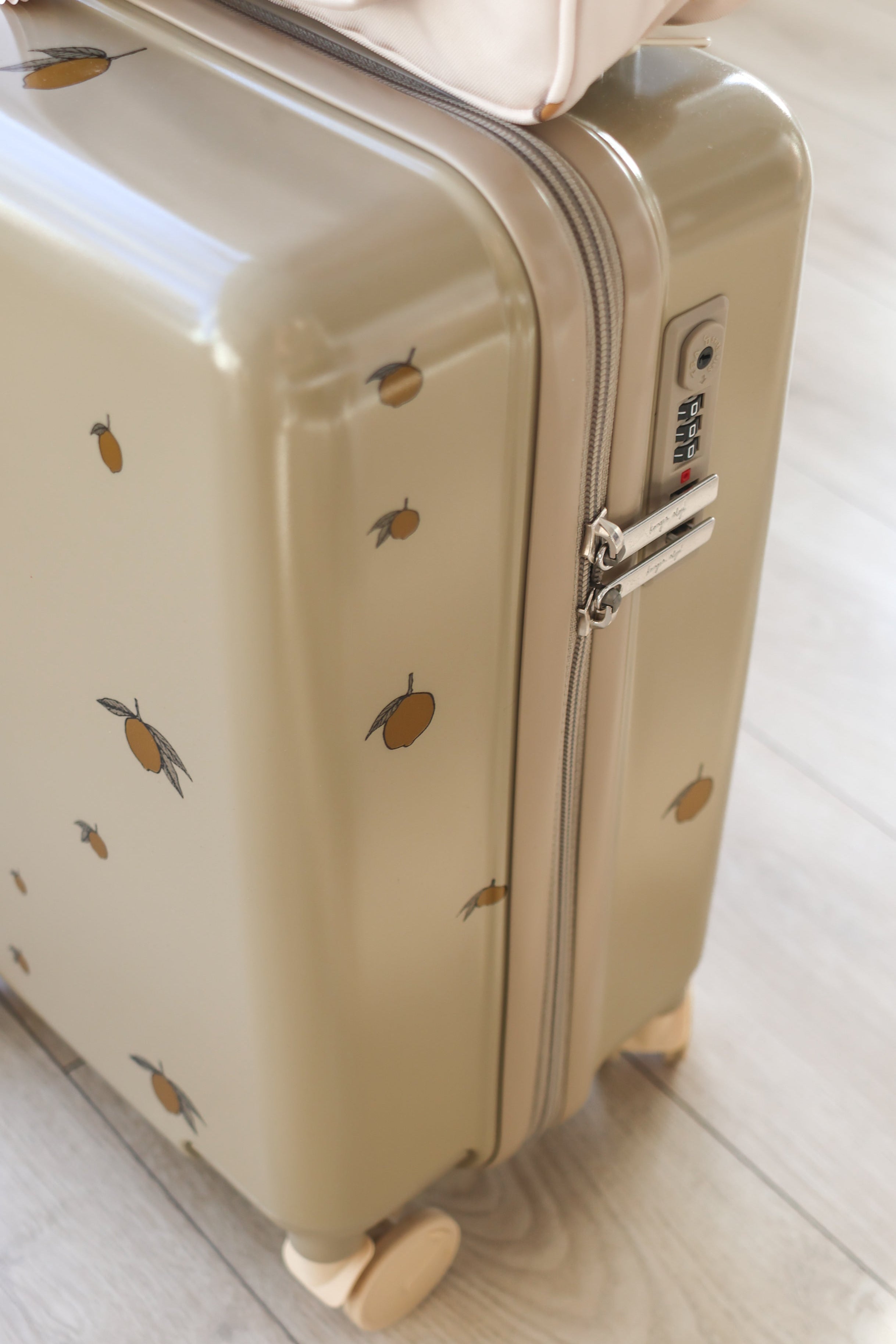 Travel Suitcase - Lemon