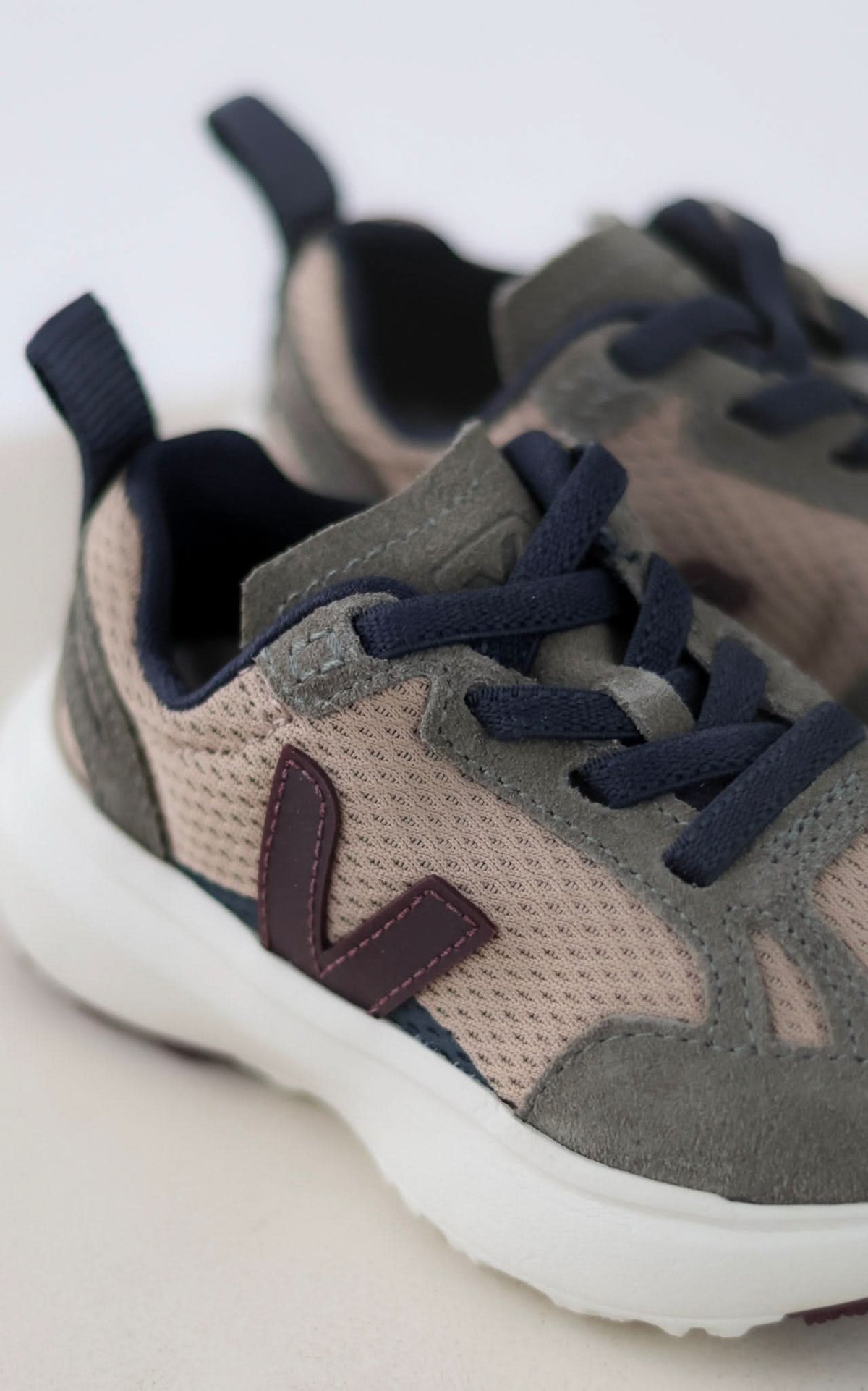 Bonpoint x Veja Canary Fabric Sneakers - Sahara Amarante
