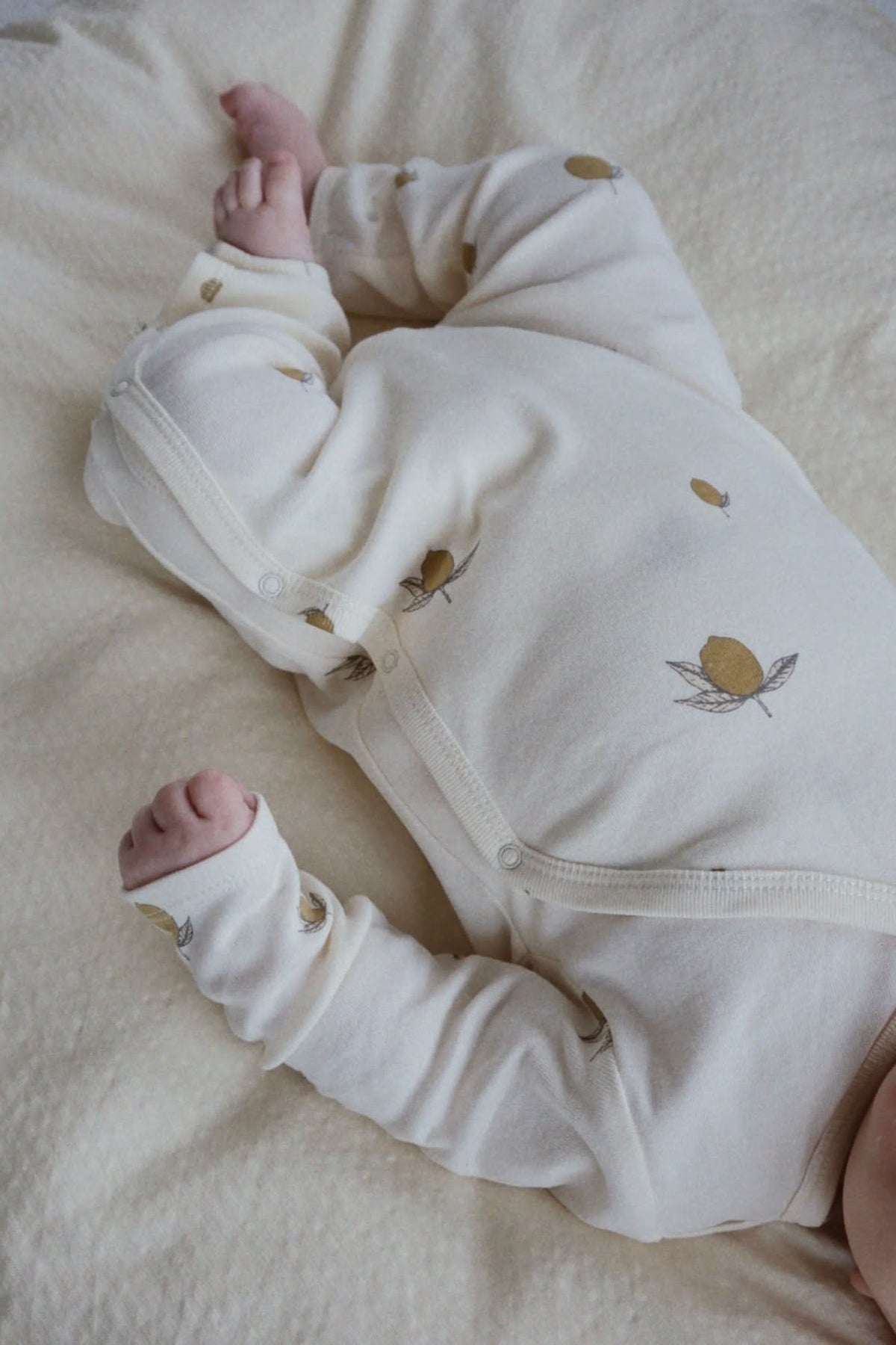 Newborn Onesie - Lemon