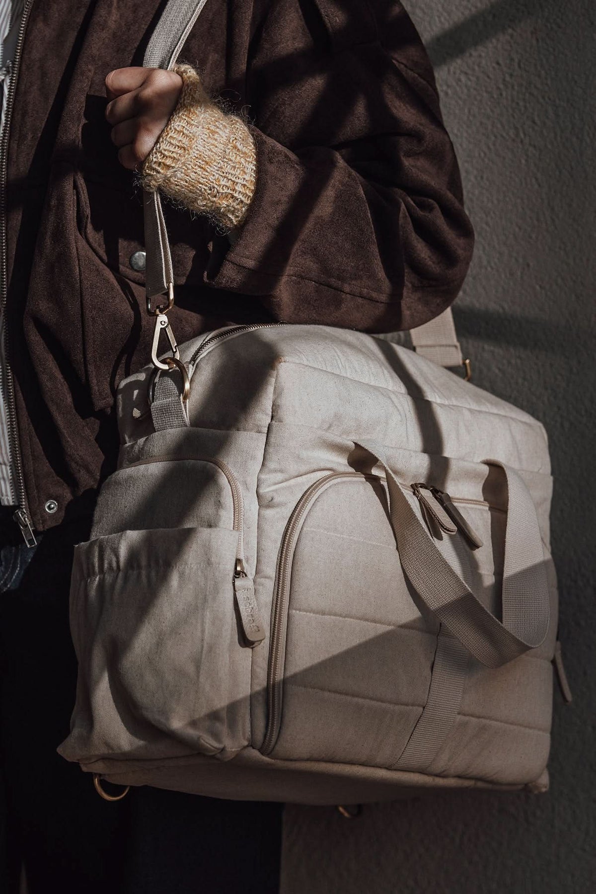 On-the-go Nursing Bag - Beige Melange