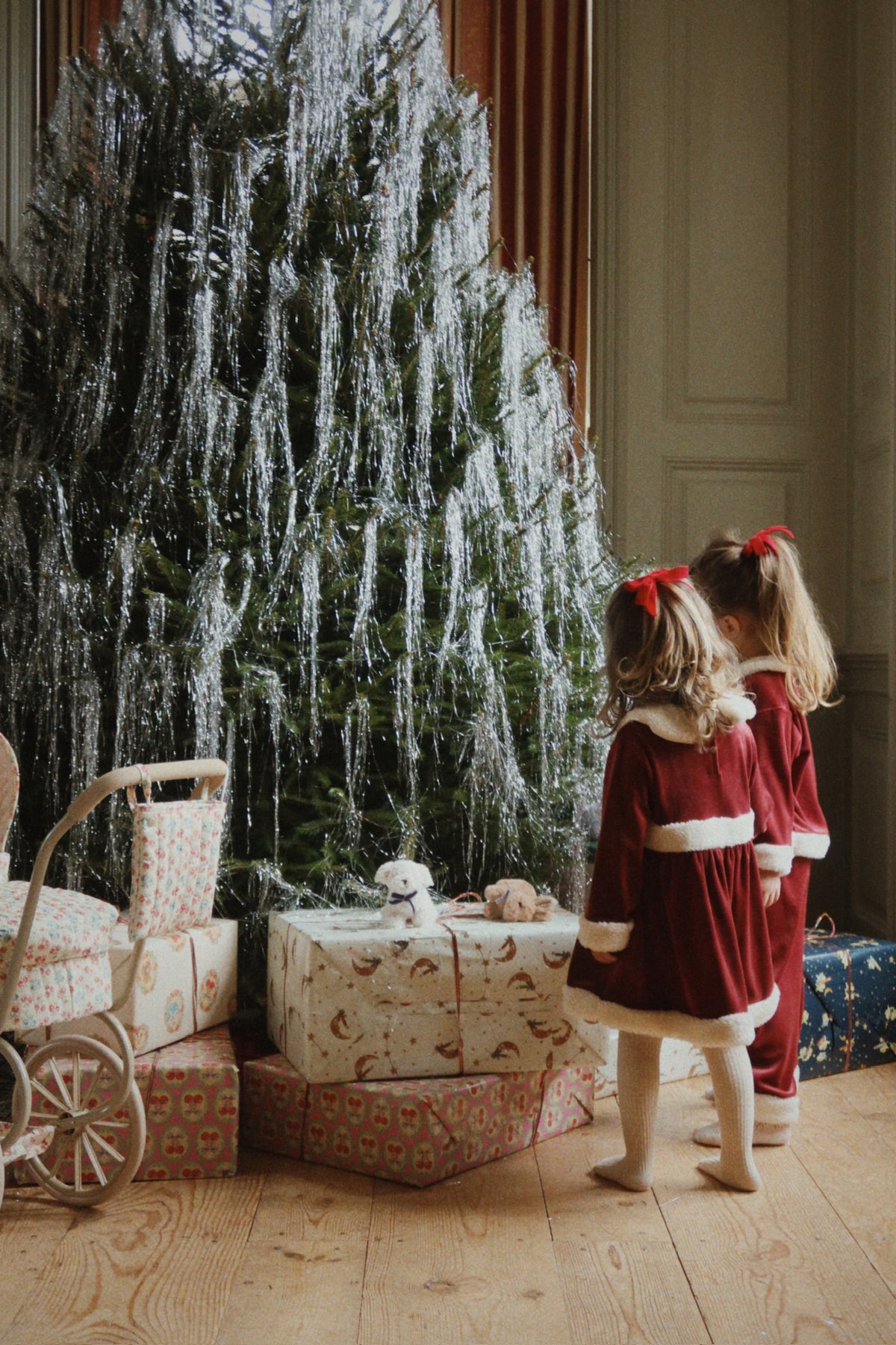 Christmas Set - Red Dahlia
