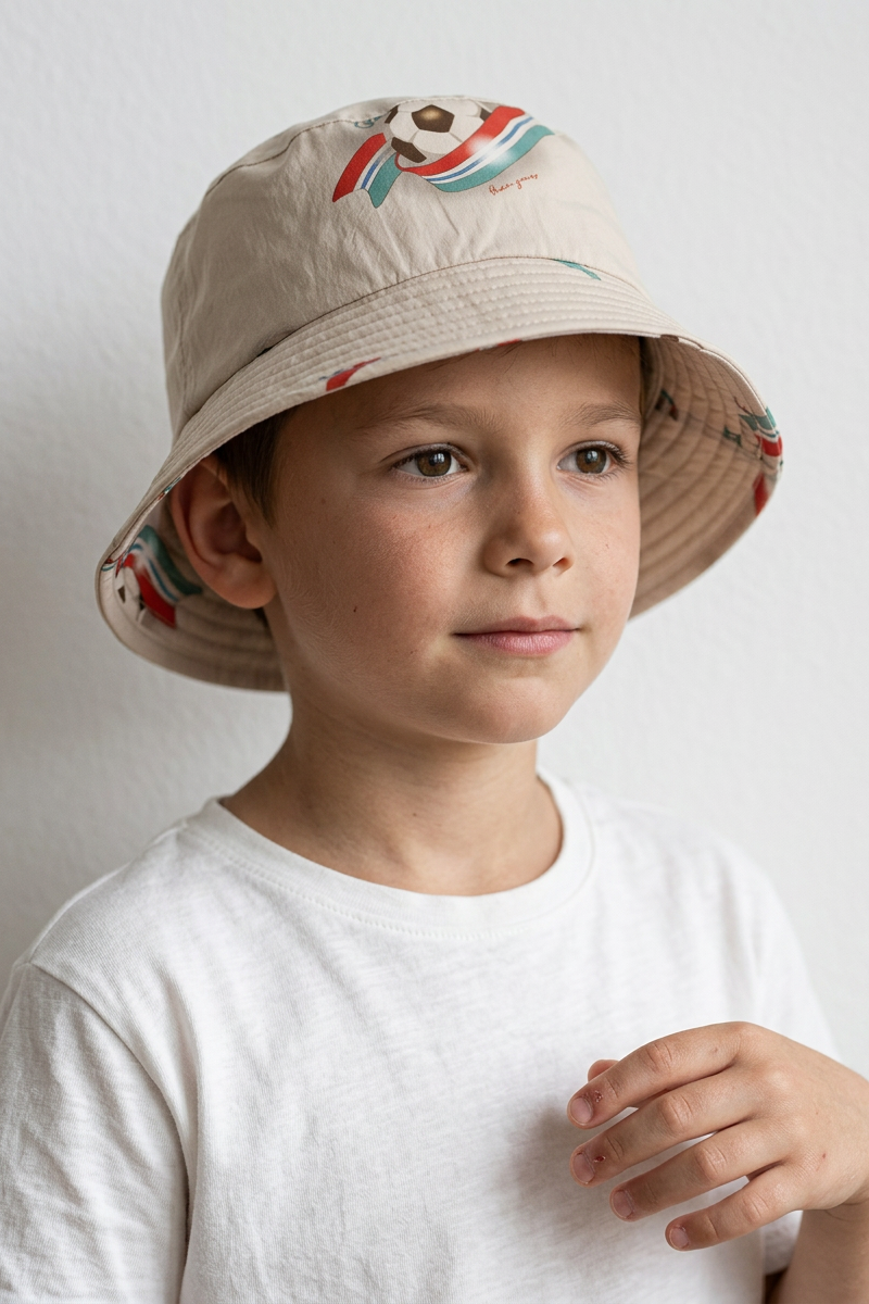 Pomio Bucket Hat - Kick It
