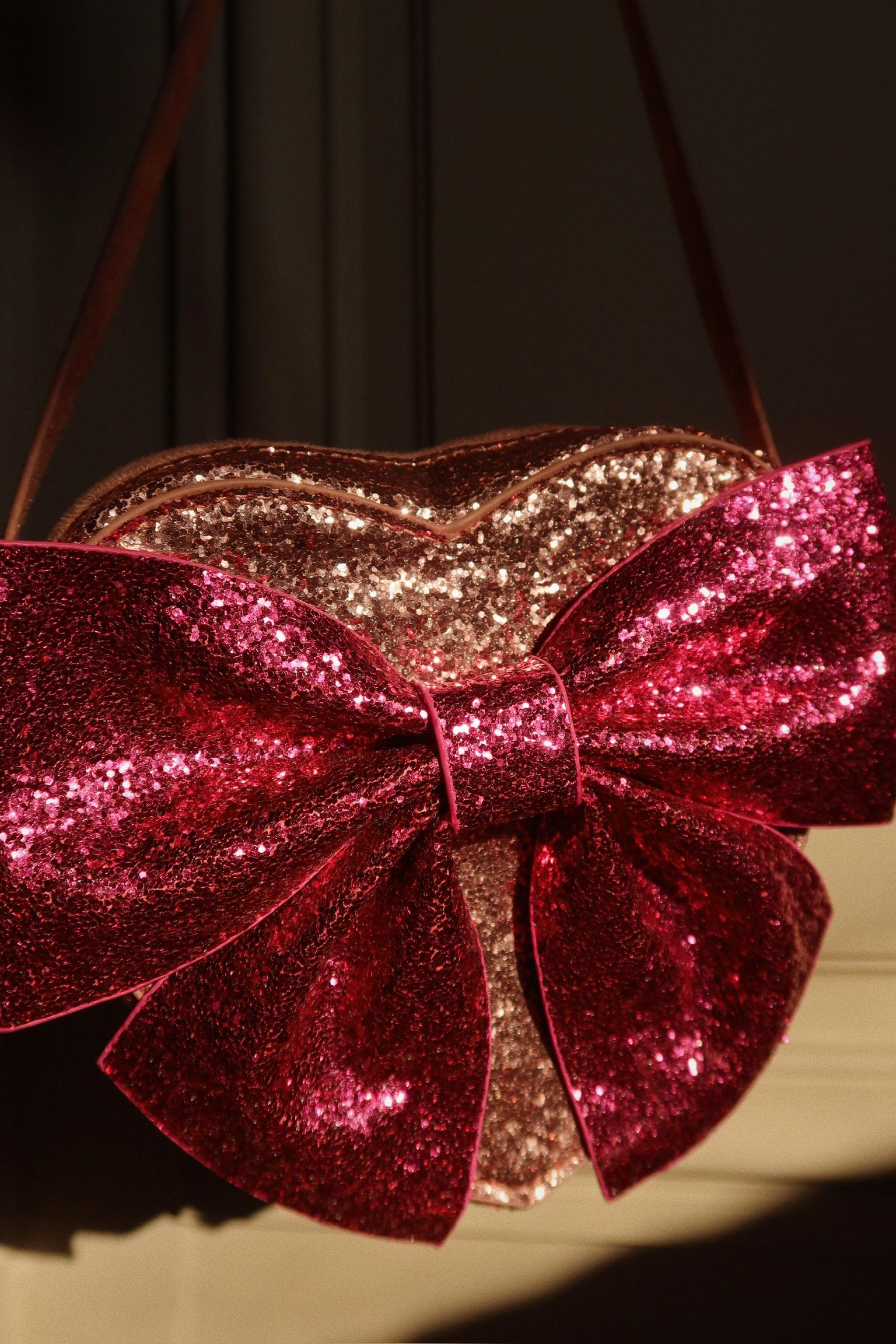 Tut Bow Shoulder Bag - Sangria
