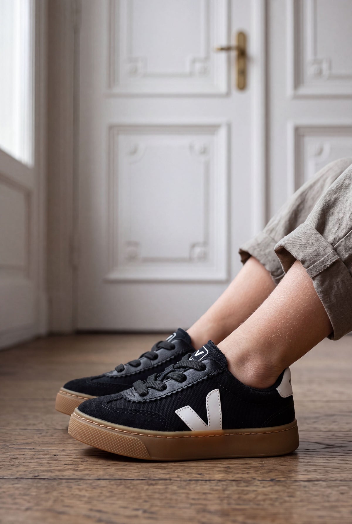 Volley Canvas - Black/White