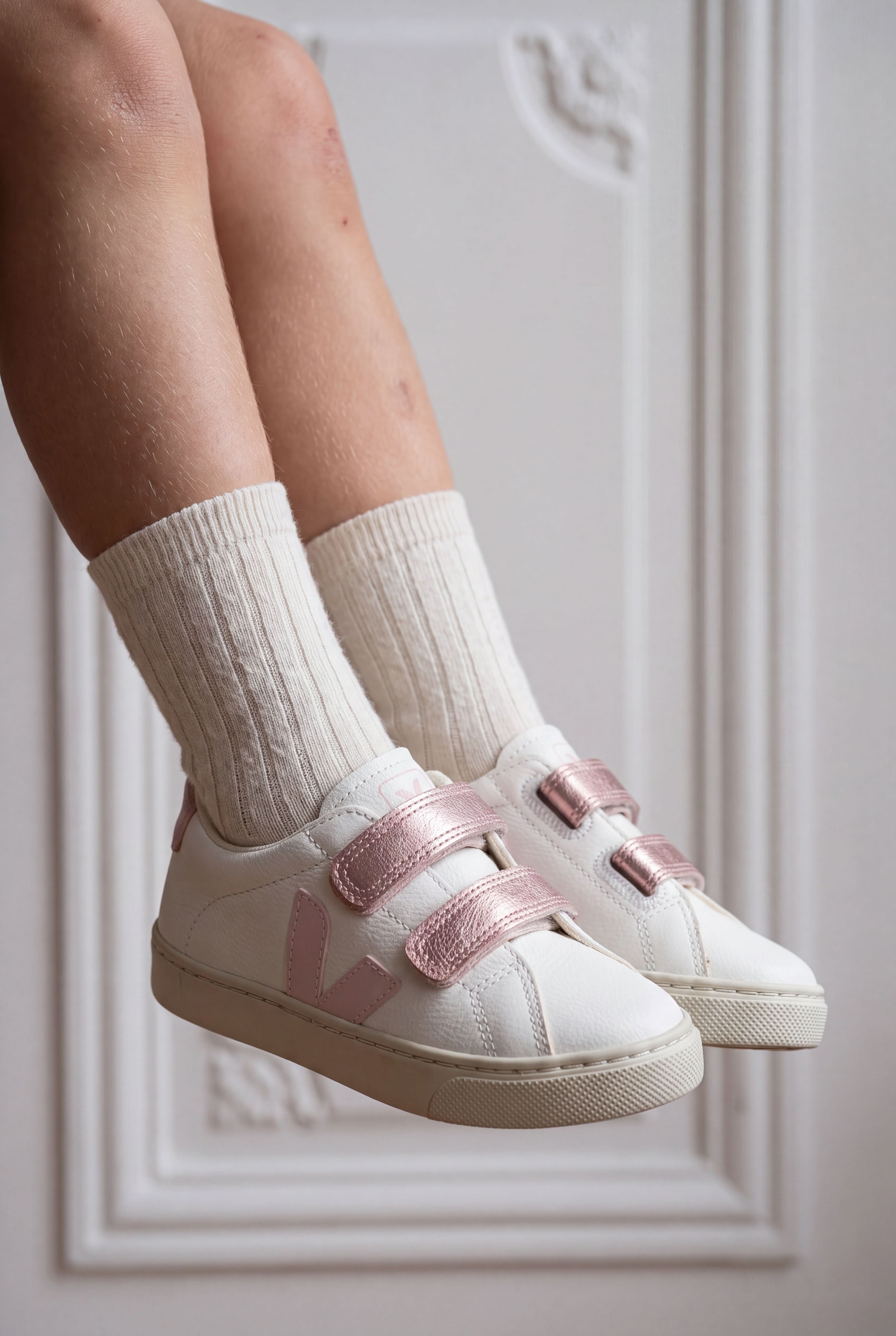 Espelar Leather - White/Petale/Necre