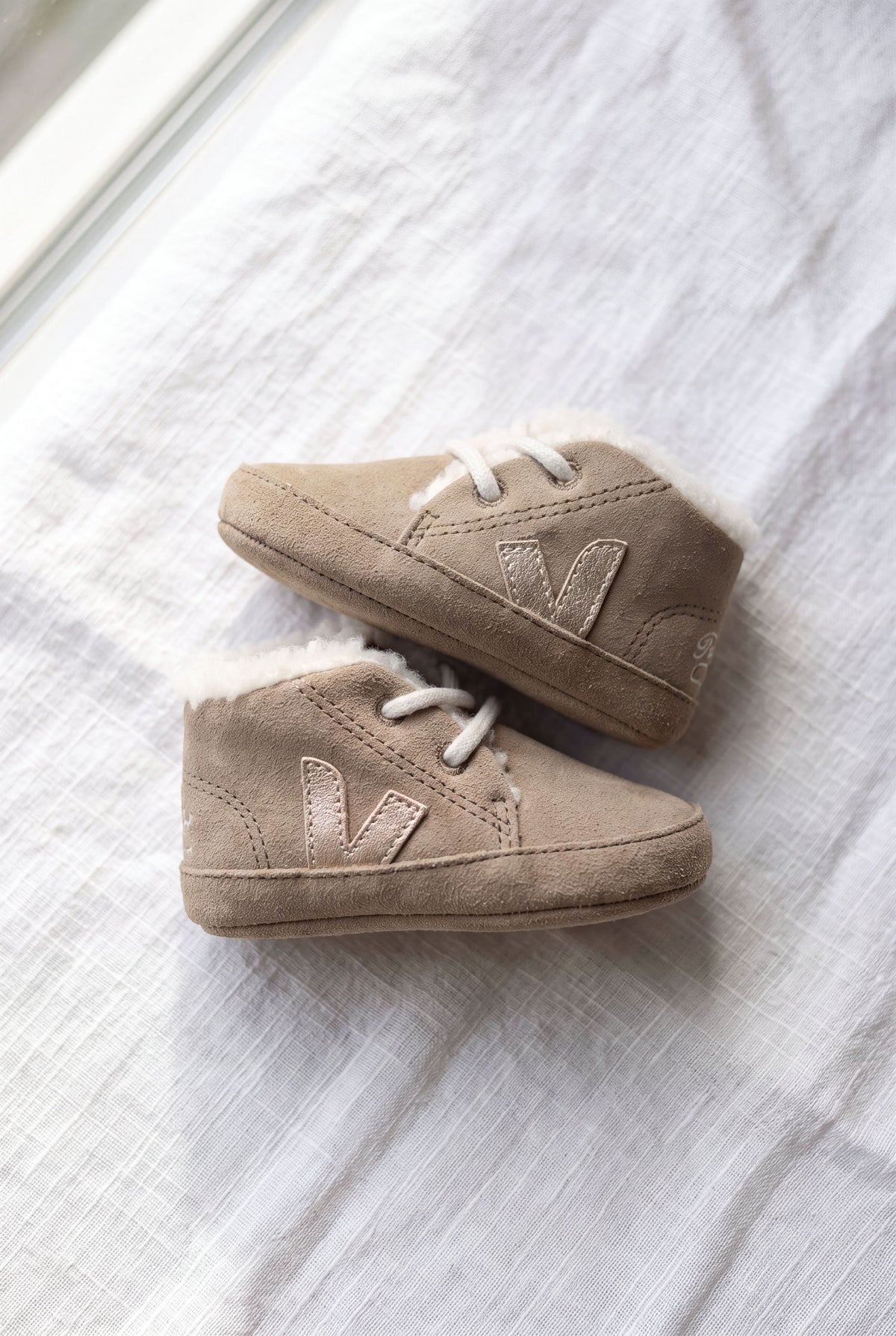 Bonpoint x Veja Baby Winter Suede - Dune/Platine