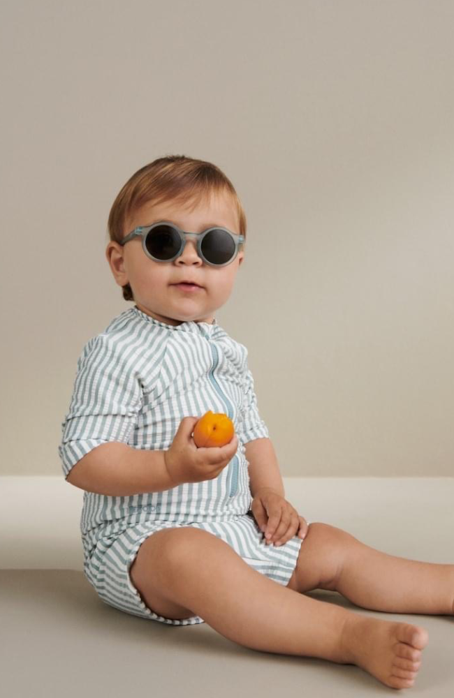 Darla Sunglasses - Whale Blue Transparent