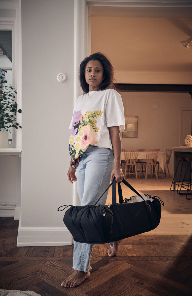 Sleep Carrier Volume X - Black