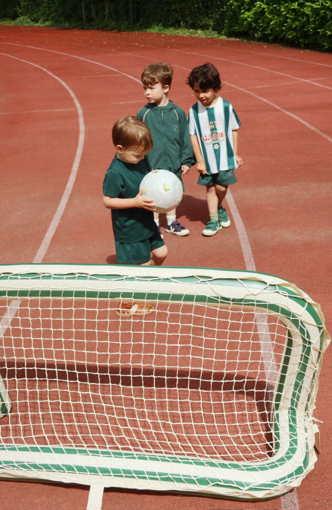 Inflatable Goal w/ Ball - Green Stripe