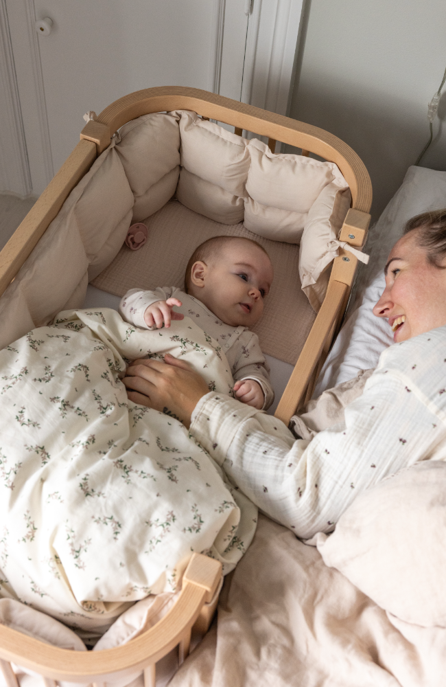 Sebra Bedside Crib - Wooden Edition