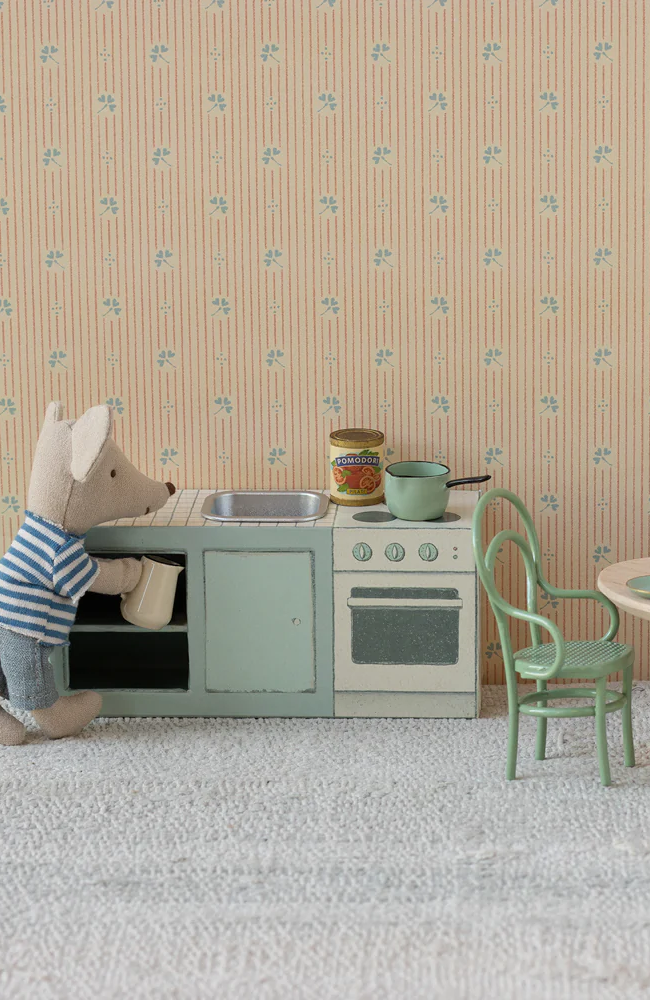 Kitchen counter - Mouse