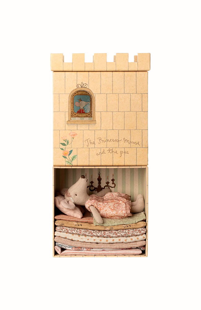 Princess and the pea, Big sister mouse