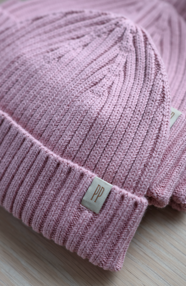 Knit Beanie - Nostalgic Rose