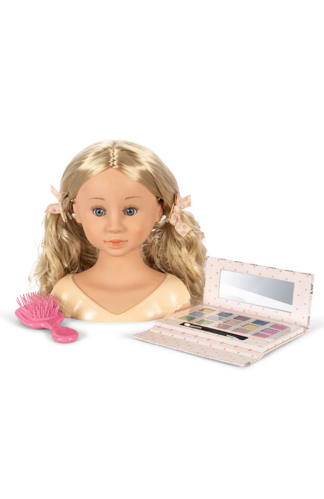 Lili Make Up Salon - Multi