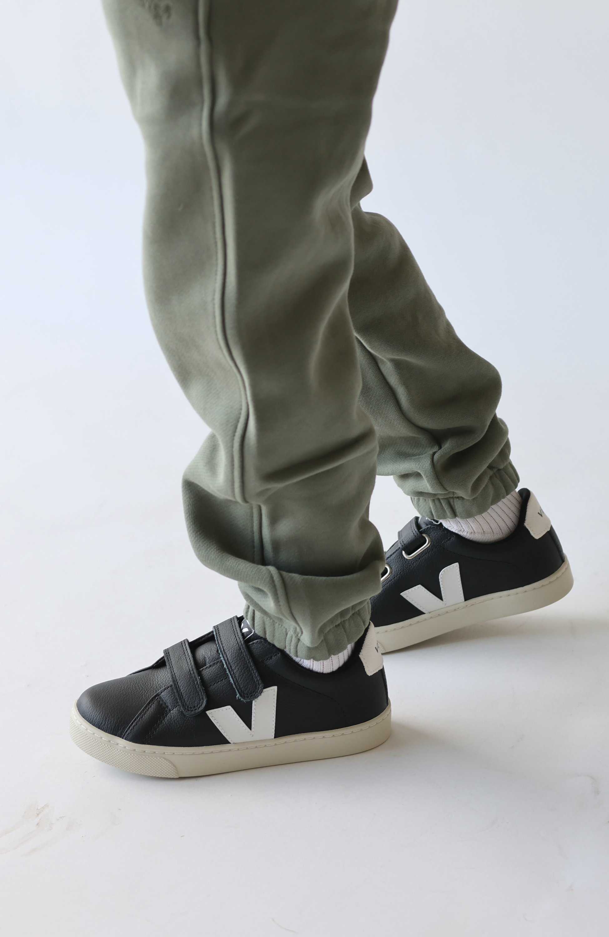Esplar - Black/White
