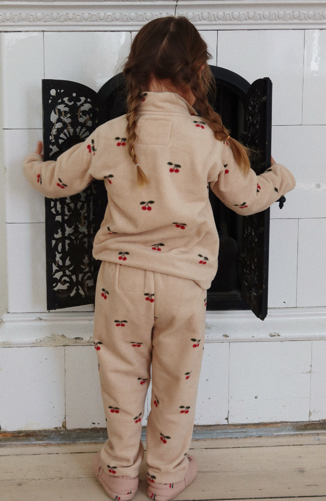 Tavi Fleece Pants - Cherry