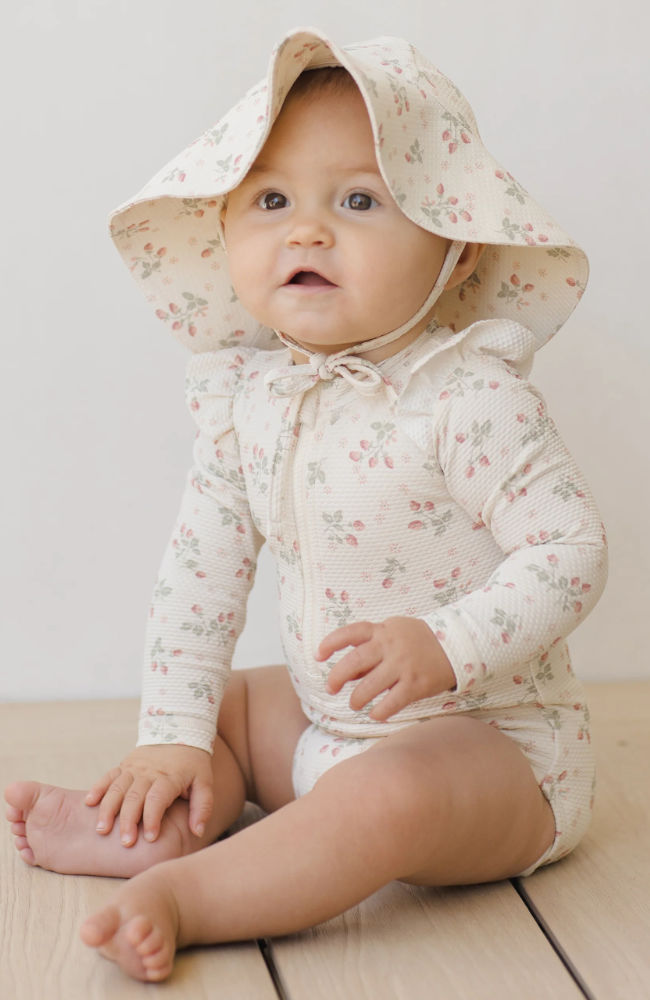 Sun Hat - Strawberries